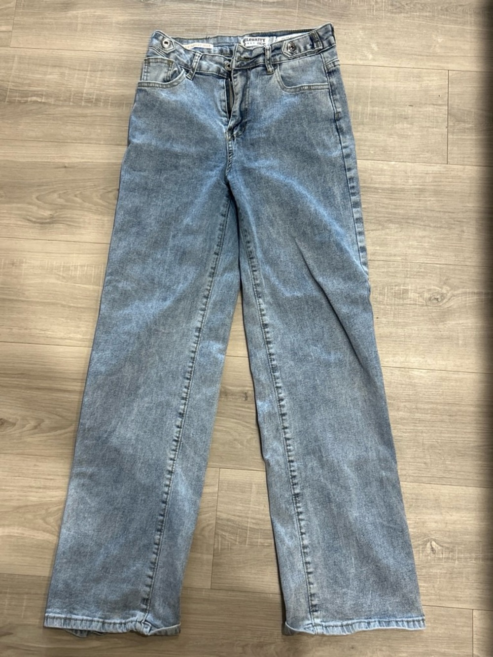 Classic High-Rise Wide Leg Jeans - Light Blue